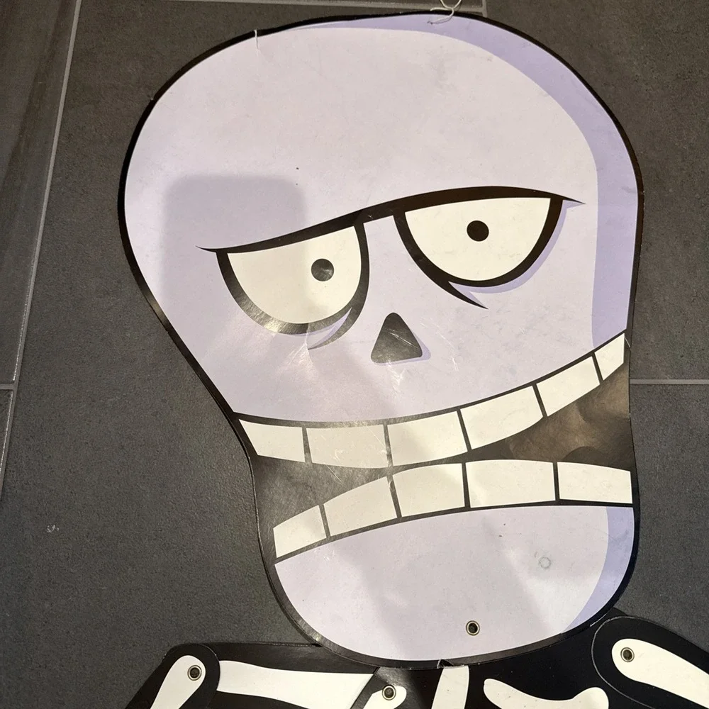 Large Head Small Body Jointed Skeleton Die Cut‎ Halloween Made In China 36